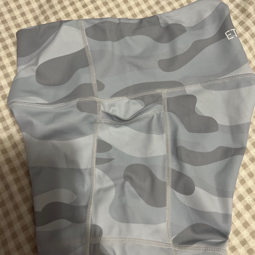 Ethos short